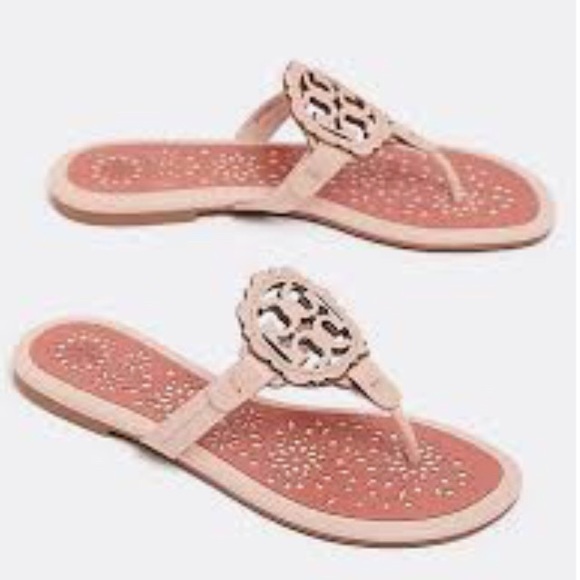 NEW Tory Burch Miller Scallop Sandals - Picture 2 of 8